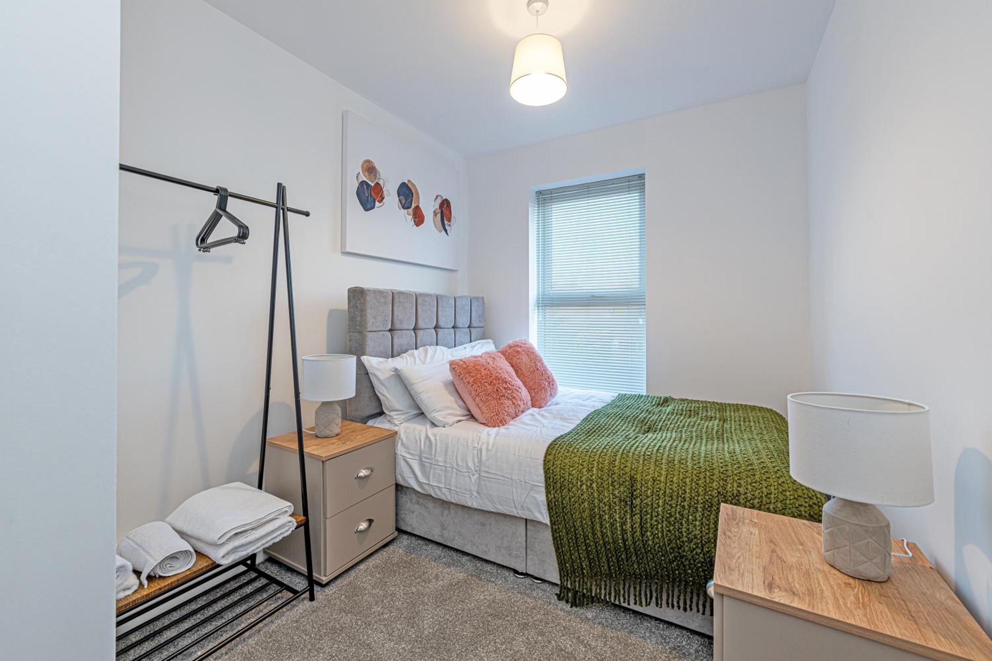 Gospel Heights Luxury Apartments With Parking Heswall Exterior foto